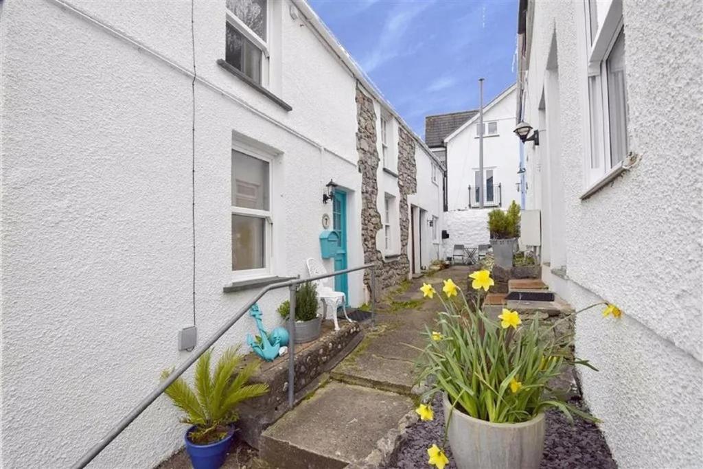 Extended Fishermans With Stunning Sea Views The Mumbles